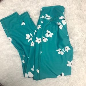 Fabletics workout leggings